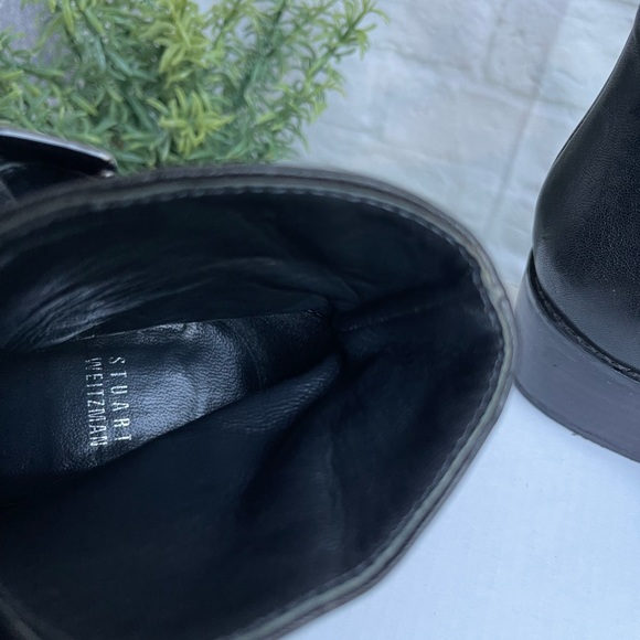 STUART WEITZMAN Strapduo Black
Leather Moto Buckle Ankle Boots Size
7.5 - Picture 11 of 11